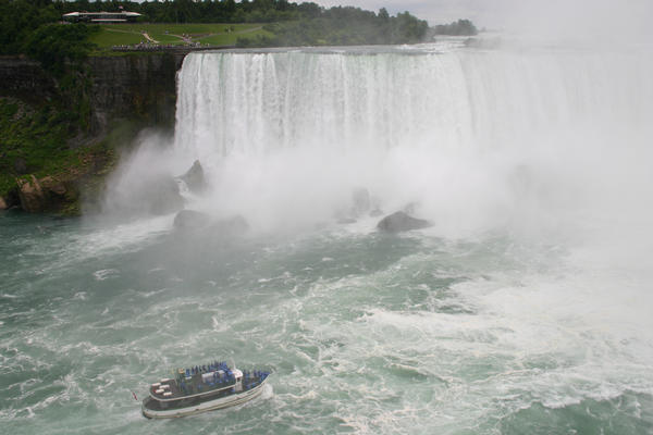 ���ʥ����Maid of the Mist